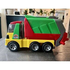 Bruder Roadmax Toy Garbage Truck Refuse Vehicle Plastic Green Red Yellow German